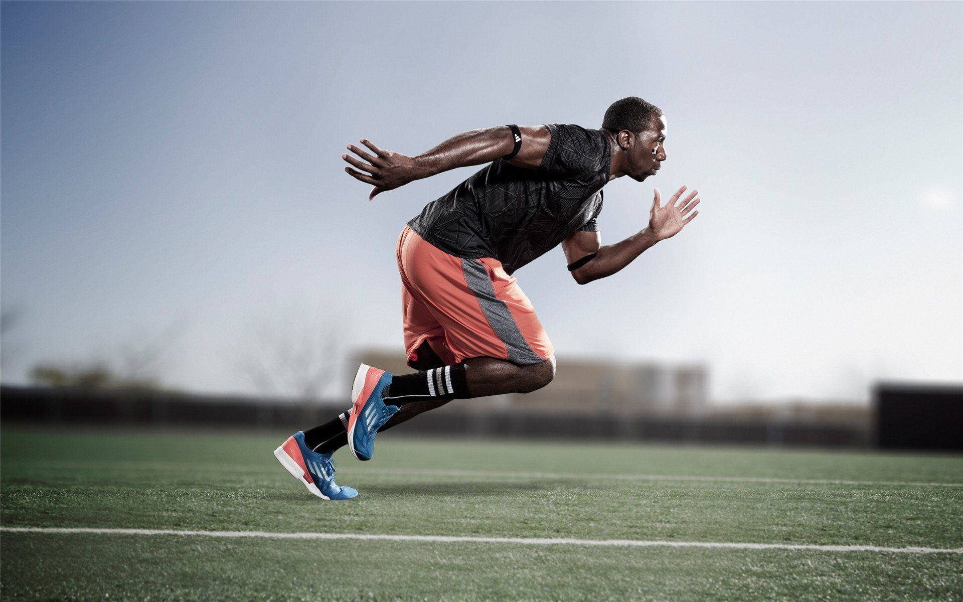 田径最新战报!比利时队迎战美国队,超级对决,球迷热情点燃赛场